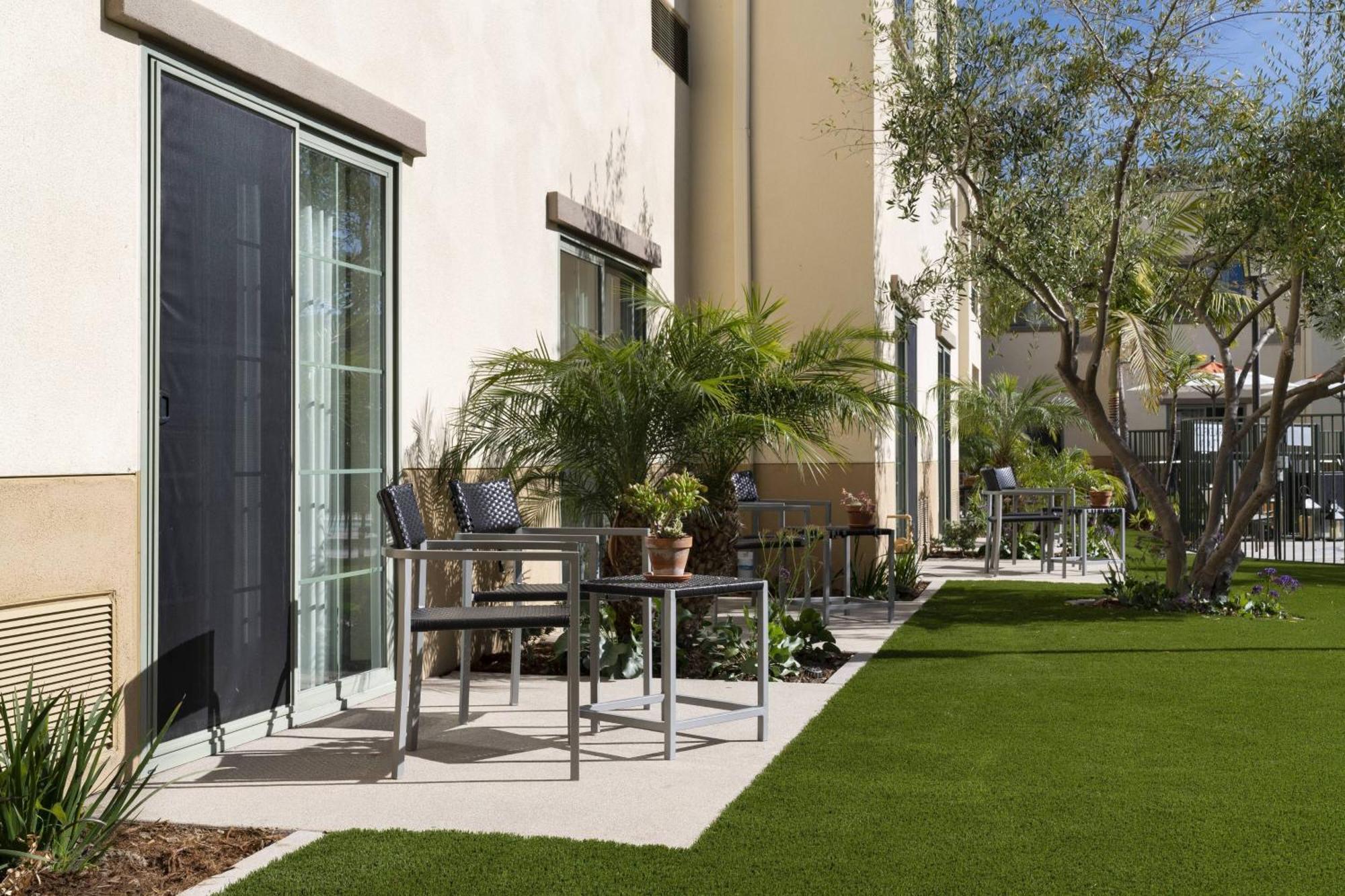 Hotel Courtyard By Marriott Santa Barbara Goleta Exteriér fotografie