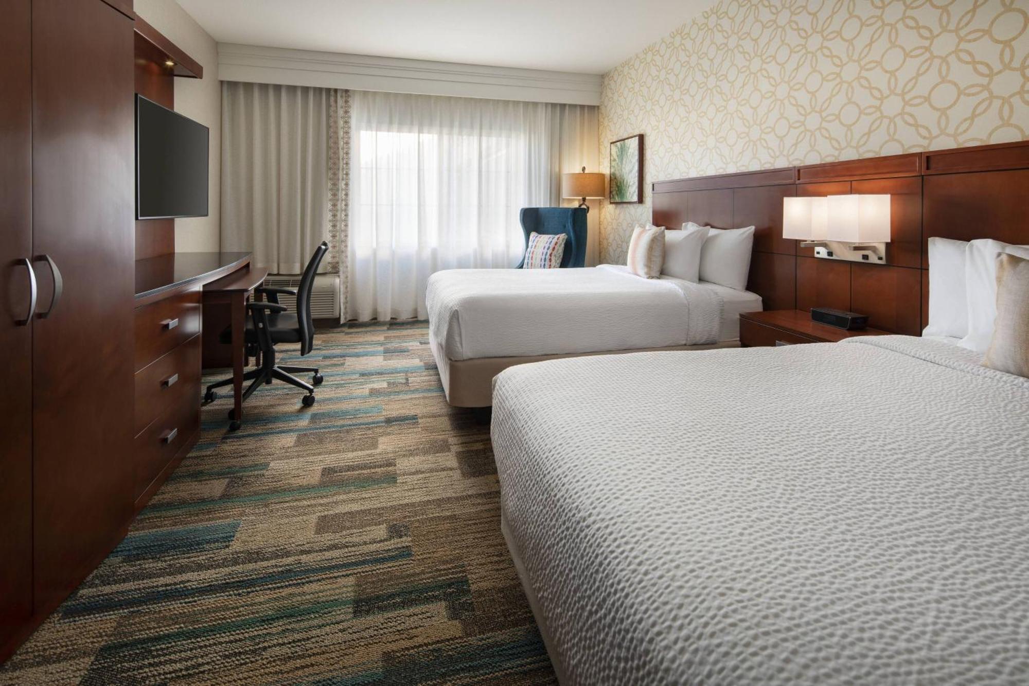 Hotel Courtyard By Marriott Santa Barbara Goleta Exteriér fotografie