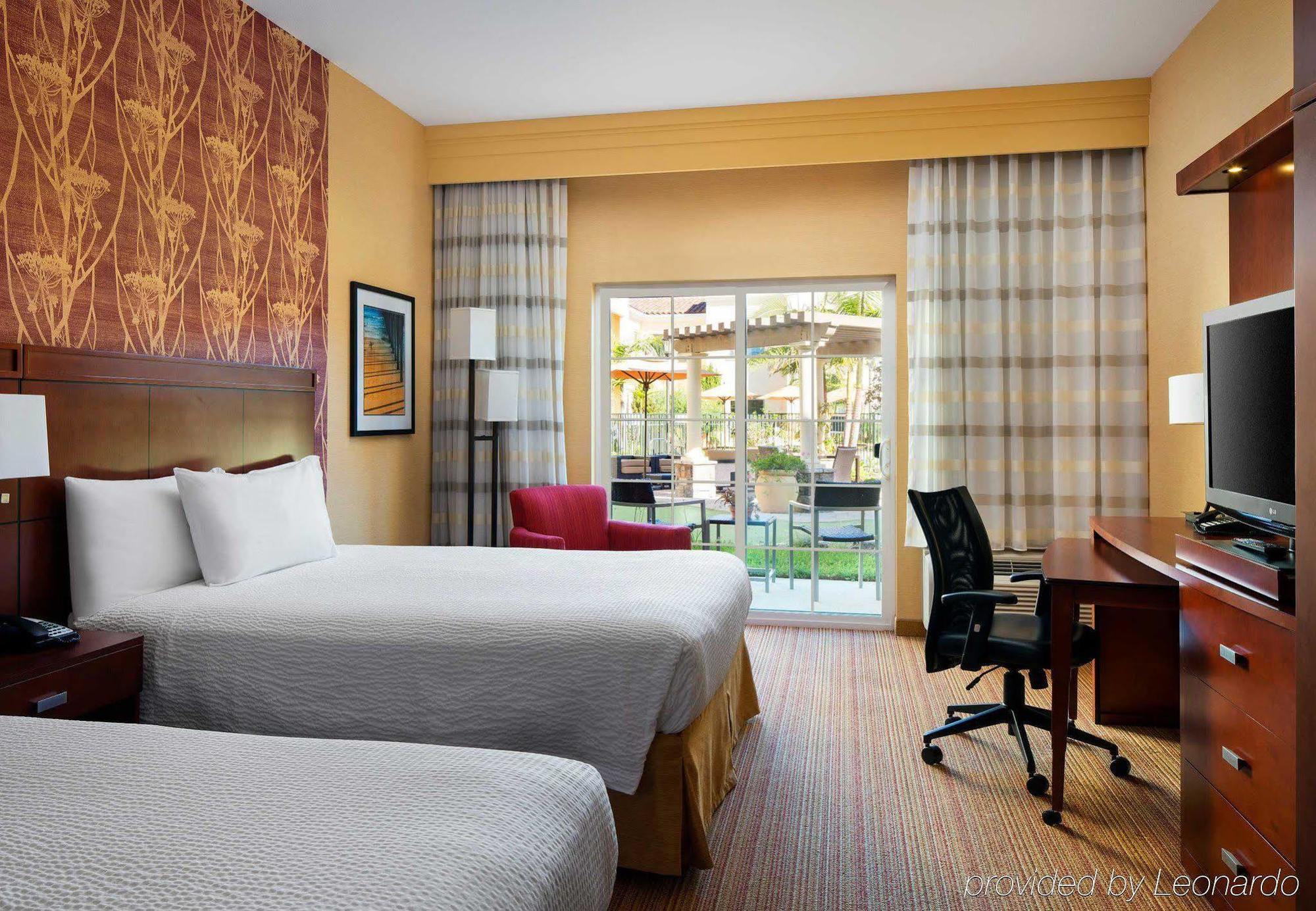 Hotel Courtyard By Marriott Santa Barbara Goleta Exteriér fotografie