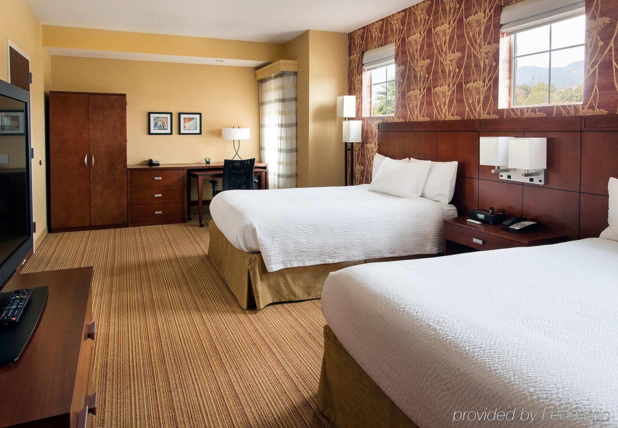 Hotel Courtyard By Marriott Santa Barbara Goleta Exteriér fotografie