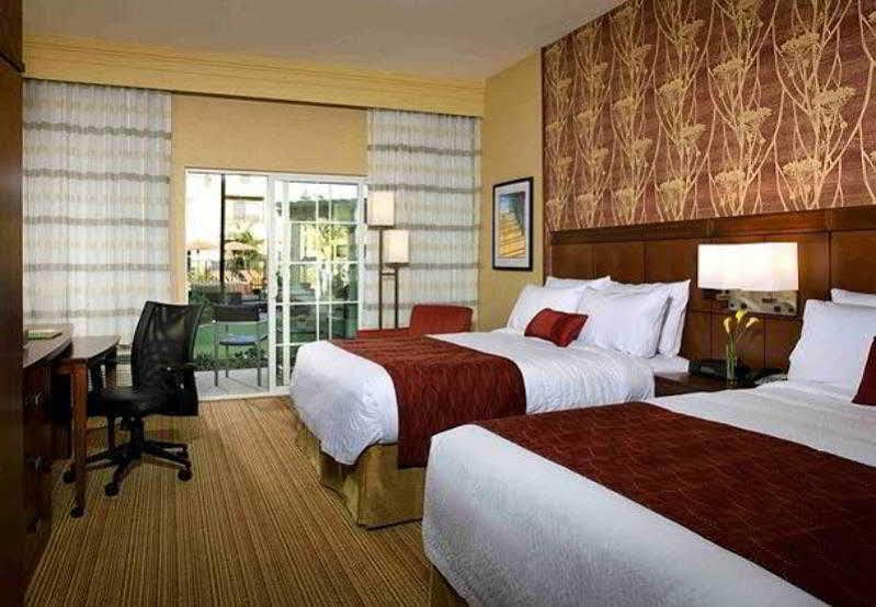 Hotel Courtyard By Marriott Santa Barbara Goleta Exteriér fotografie